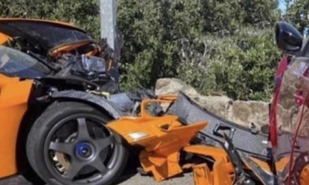 Παλαίμαχος οδηγός της Formula 1 κατέστρεψε μία σπάνια McLaren